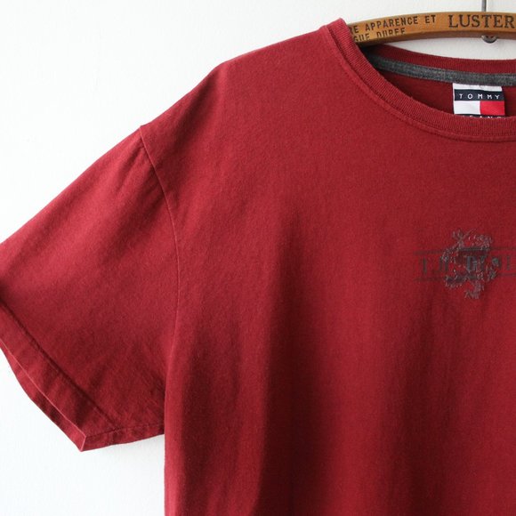 Vintage Tommy Hilfiger Red T-Shirt - Picture 4 of 8